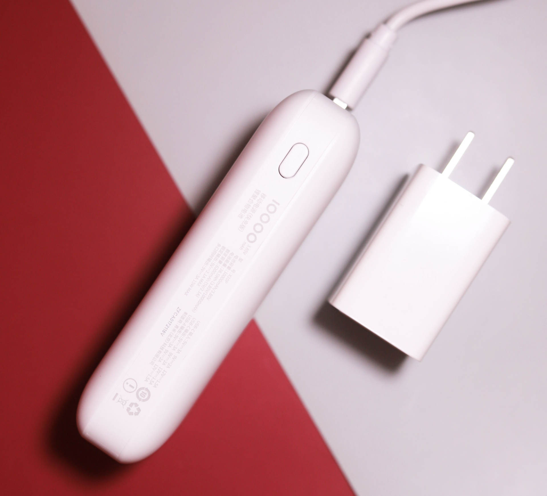 爱国者充电宝e10000使用评测,aigo爱国者充电宝各种型号