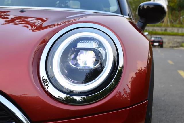 选哪款宝马mini合适,宝马迷你mini适合40岁女性吗