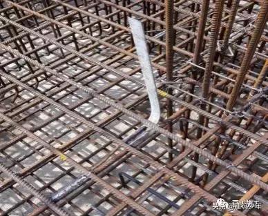 水电预埋施工的详细步骤,工地水电前期预埋和后期施工