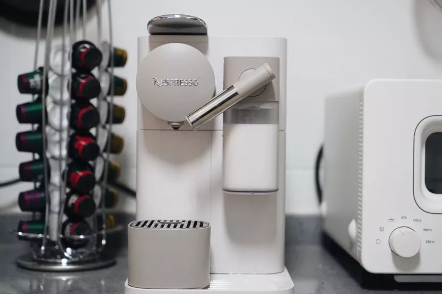 胶囊咖啡机哪款最好,想买咖啡机买便宜的还是贵的好