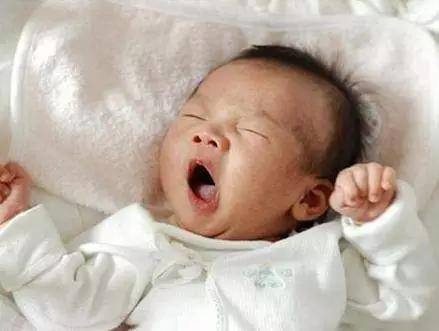 满月宝宝体重增长多少合理,宝宝满月体重多少为正常