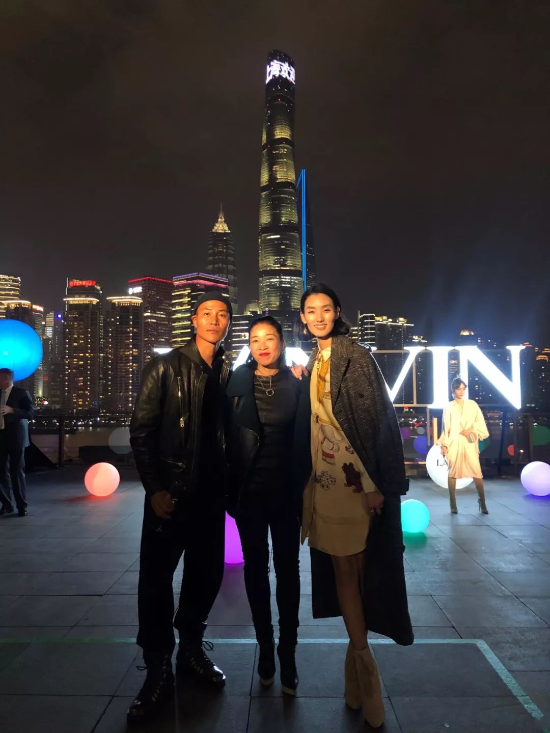 国际超模刘雯何穗,何穗刘雯谁的出场费高