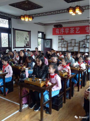 【慢游新天府，感受新成都】端午节特辑（二）|世界冠军蒋文文、蒋婷婷带你去逛川西林盘和特色小镇打卡地