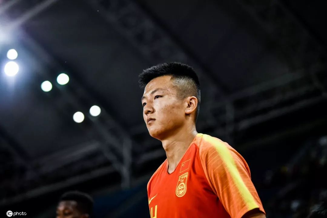 中国国奥赵剑非红牌,热身赛赵剑非破门