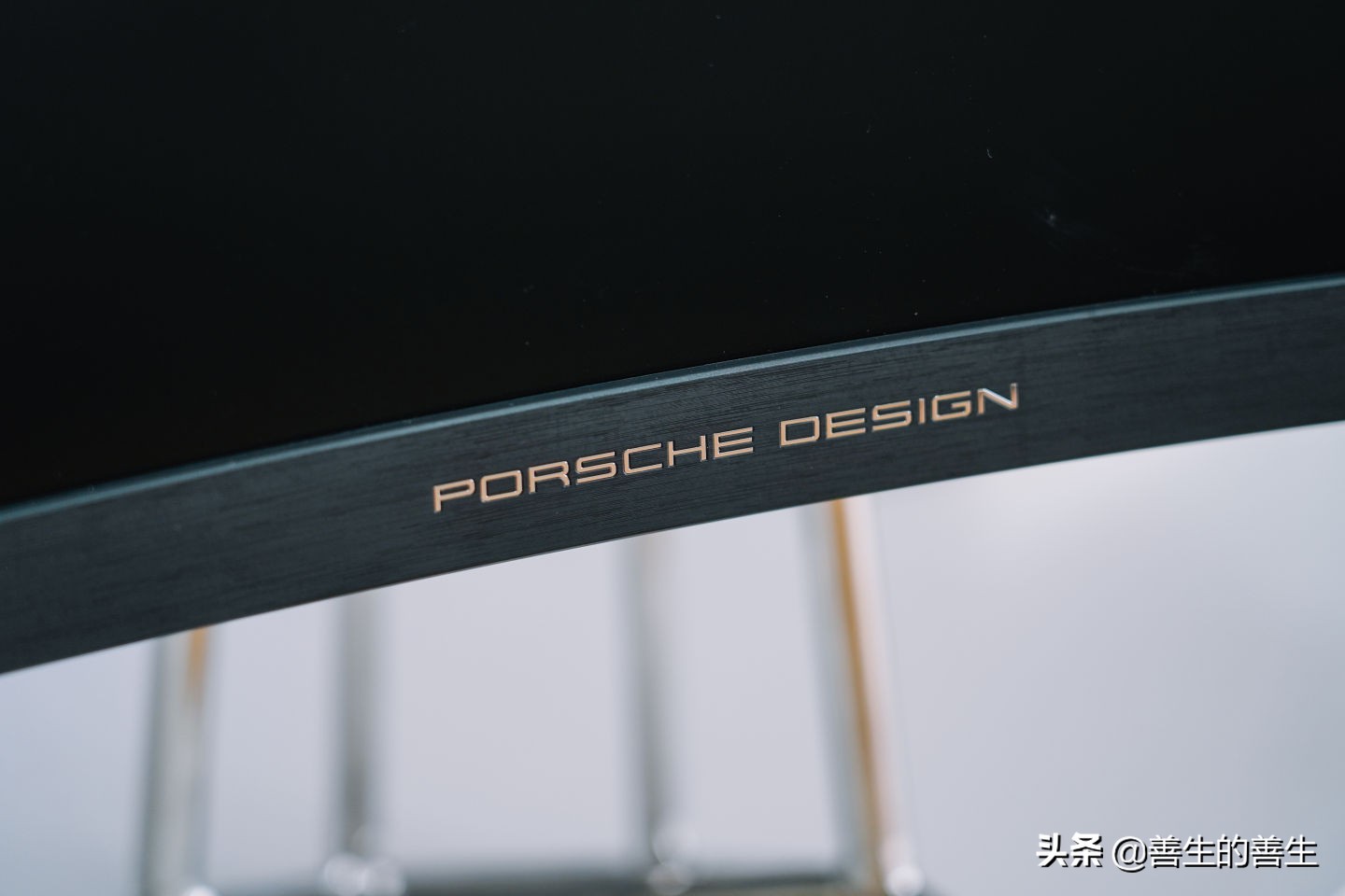 agon显示器保时捷,agon爱攻保时捷联名显示器pd32m