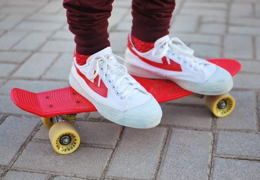 一双鞋99元,一双99元的运动鞋怎么样