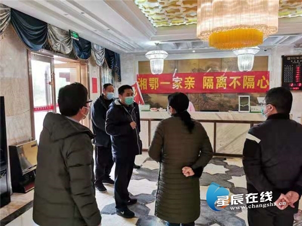 防疫冠状病毒绘黑白画报,暖心画报抖音