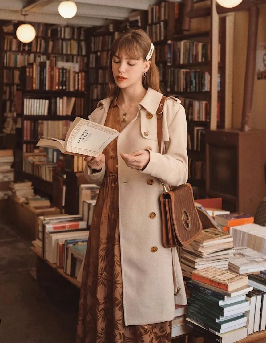 你还在买这么贵的大衣吗,买了件比较贵的大衣有些后悔