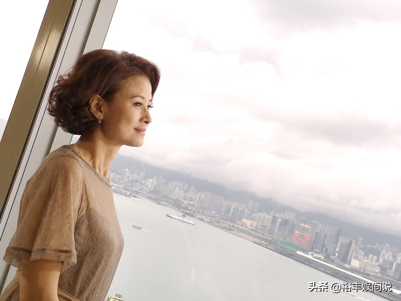 最美亚姐,最美亚姐复出不速之客