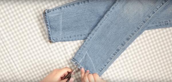 裤腰小怎么办30年老裁缝教你一招,牛仔裤腰大了怎么剪一刀改小