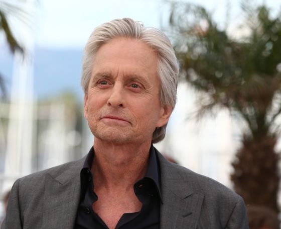 张文宏：家有女孩，HPV疫苗要早点打，但这些细节你必须知道