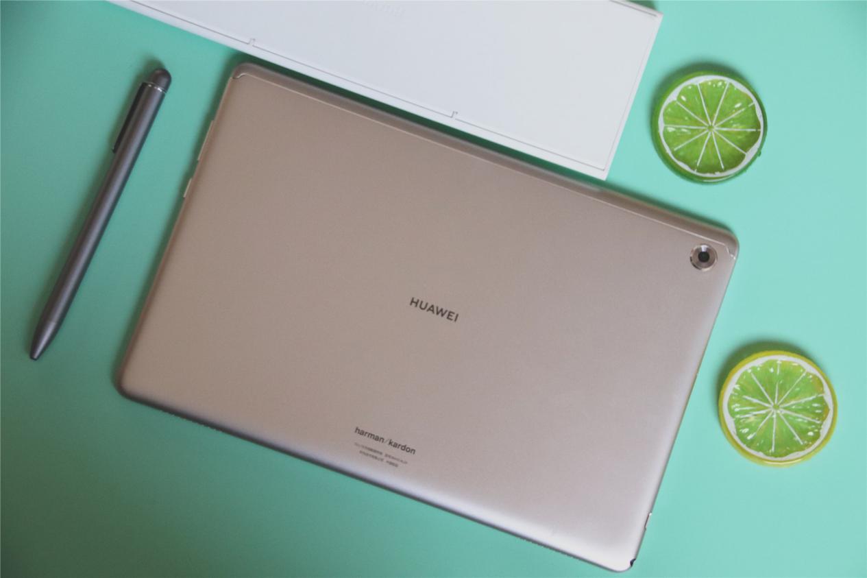 智能语音平板,华为平板m6智慧助手