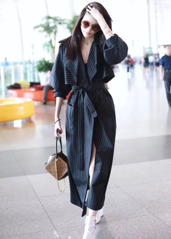 超长风衣怎么搭配才好看,长风衣如何显高显瘦