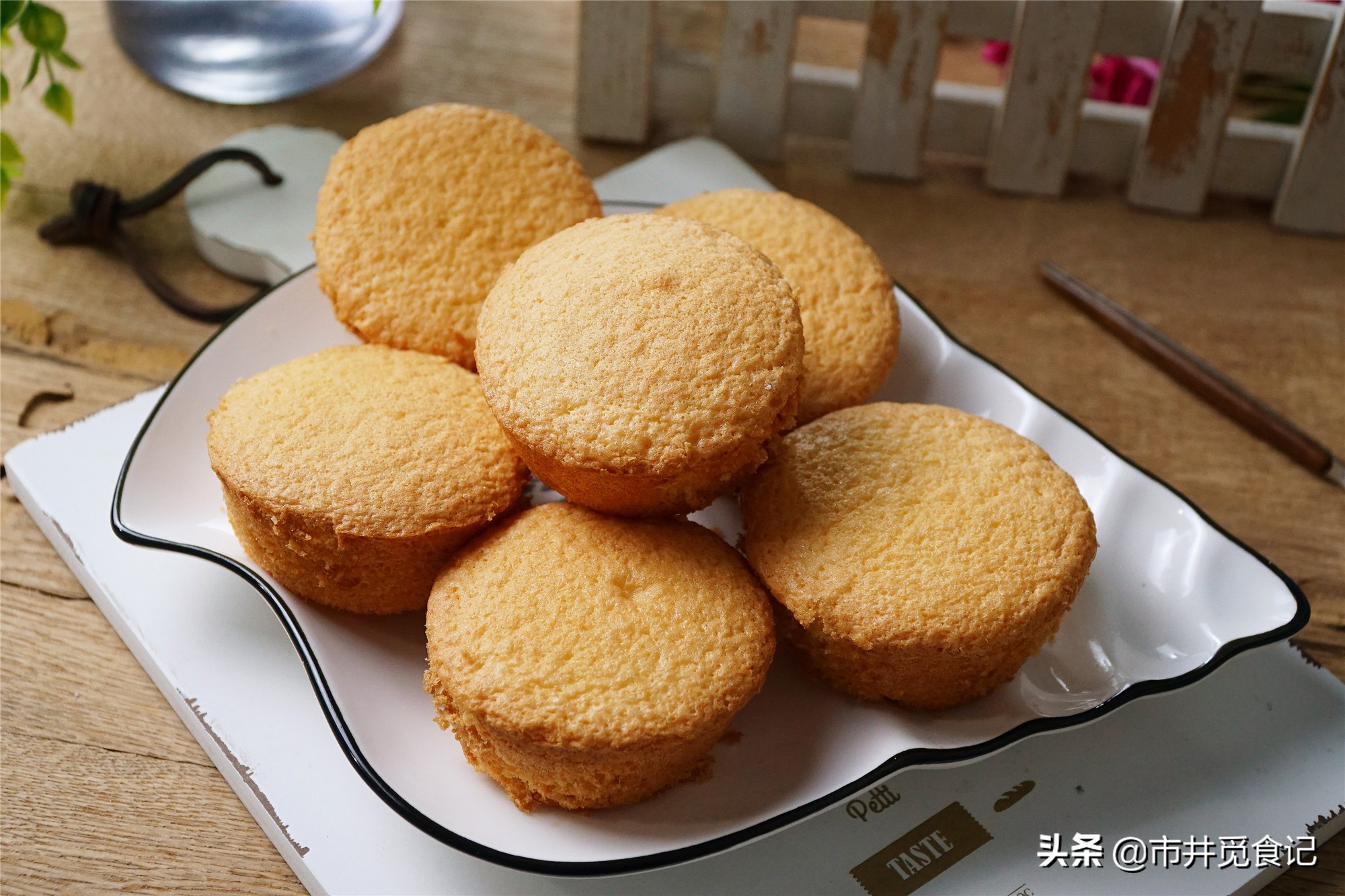 普通面粉做鸡蛋糕家常做法,蛋糕的商业版老式鸡蛋糕100种做法