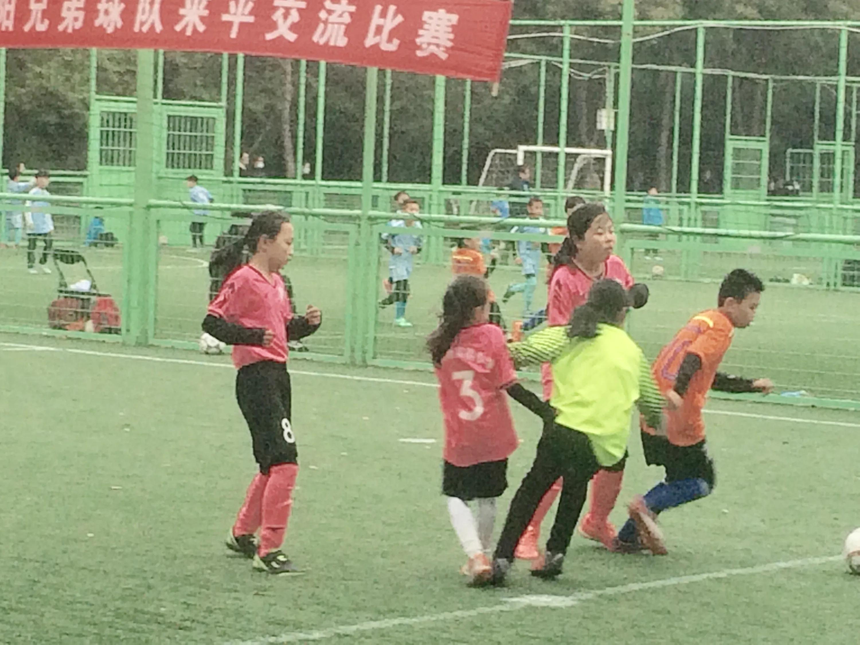 平顶山#鹰城印象#足球小子