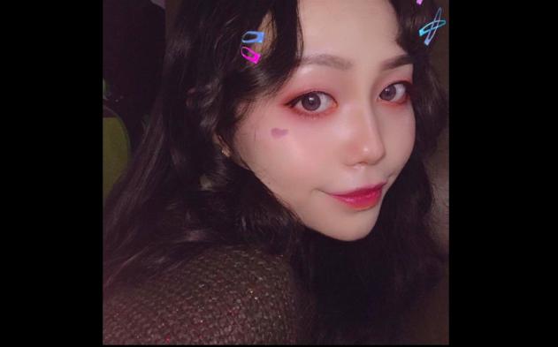 女陪玩颜值碾压冯提莫，声音堪比专业声优，难怪男主播们都在约