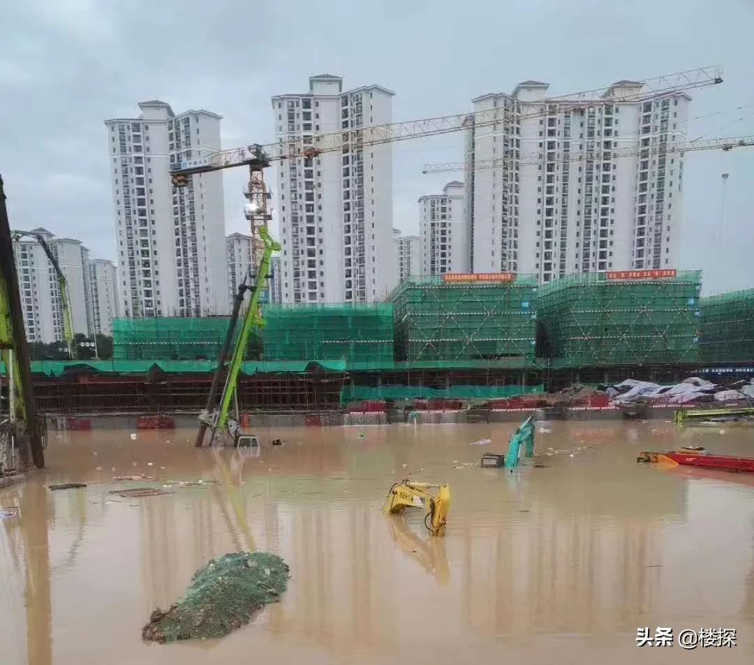 东莞遇暴雨哪里停车最安全,广东暴雨如何防止车被淹