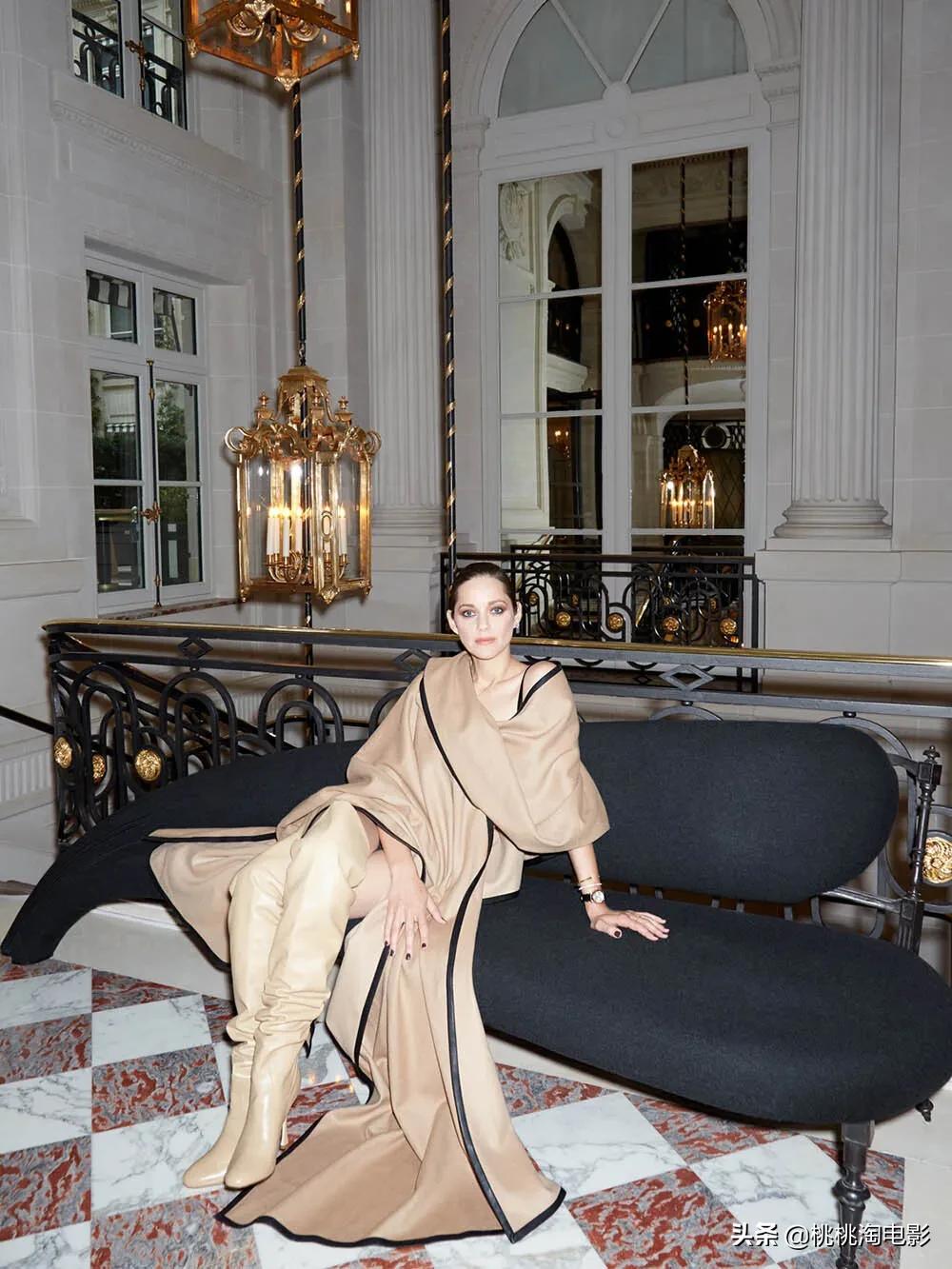 组图：美得毫不费力！“法国玫瑰”玛丽昂·歌迪亚杂志大片