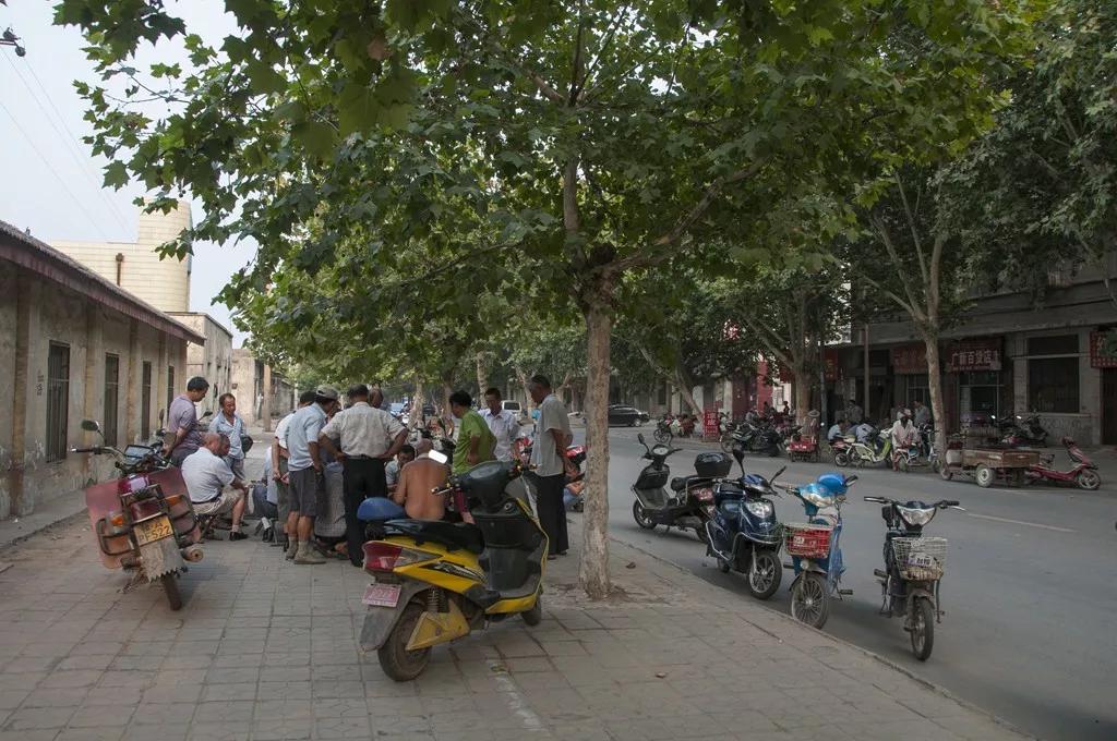 荥阳古城前世今生,荥阳火车站以前辉煌的样子