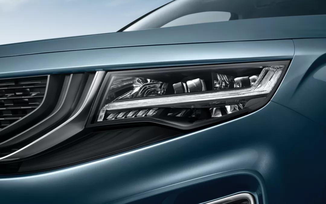 吉利大7座suv最新款豪越底盘,吉利大豪越7座什么变速箱