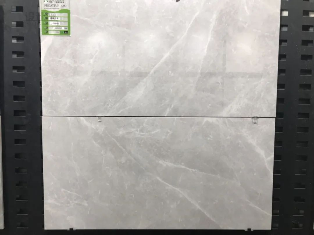 室内瓷砖上墙到底好不好看,装修瓷砖上墙好还是不好