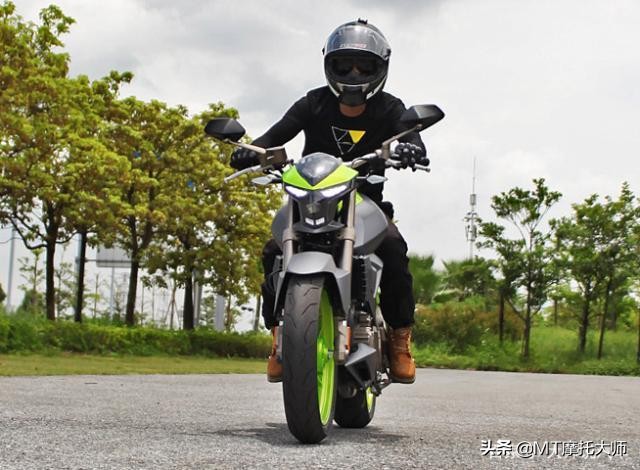 升仕幽灵zt250-s,升仕250幽灵操控性怎么样