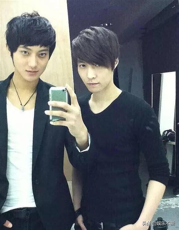 黄子韬曾经肉麻为张艺兴庆生,黄子韬谈及张艺兴