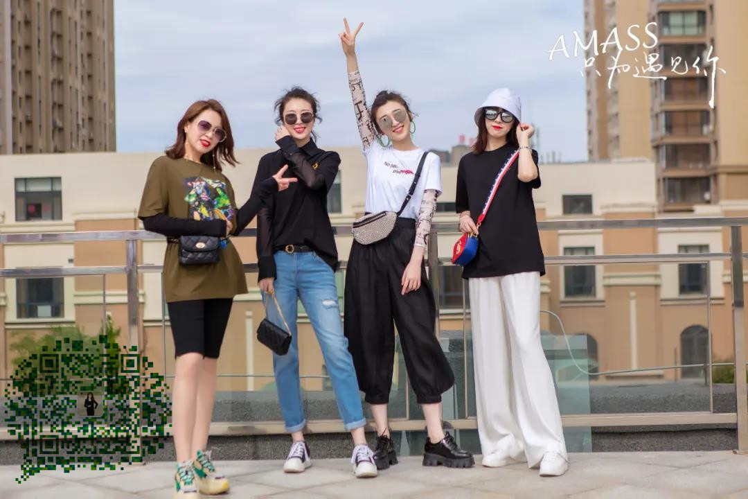 哥弟阿玛施是一家吗,哥弟阿玛施大衣宽松版