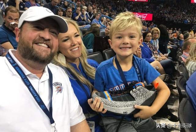 nba球星送球鞋需要给钱吗,nba球星送球鞋最新