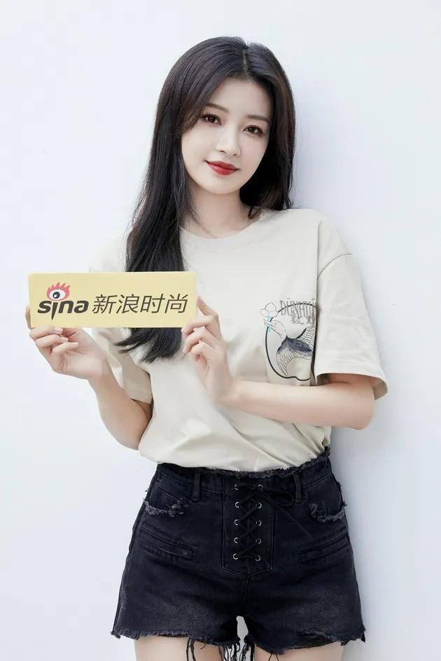 閤而不同，地素时尚借敦煌文化讲了个现代故事