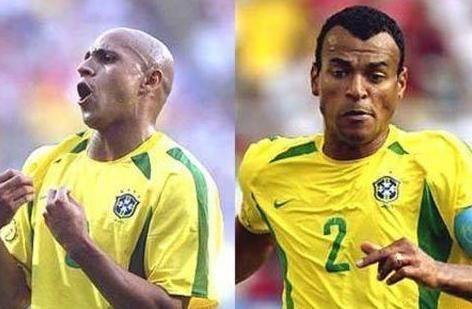 足坛十大黄金左脚第二名,天下足球十大黄金组合