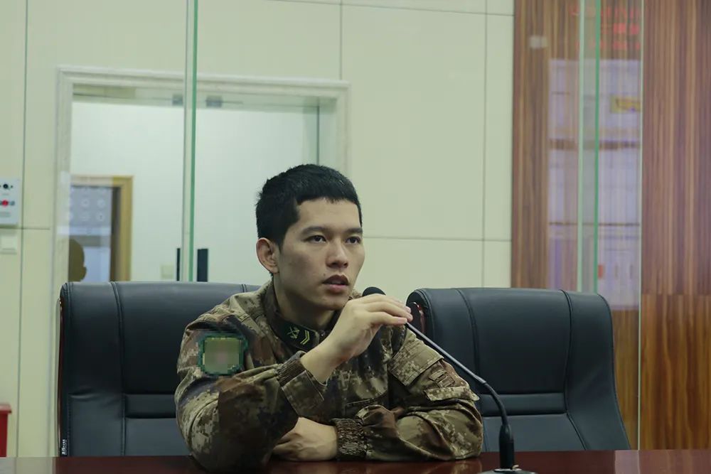 义务兵升军官的有哪些人,义务兵考上士官学校晋升