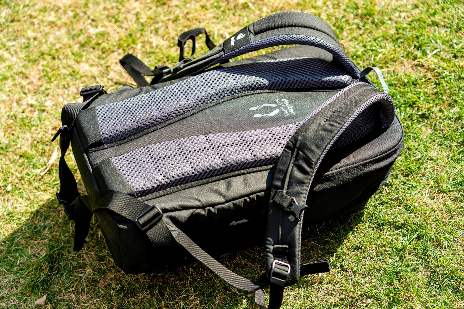 德国多特deuter户外双肩包,多特防水耐磨双肩包