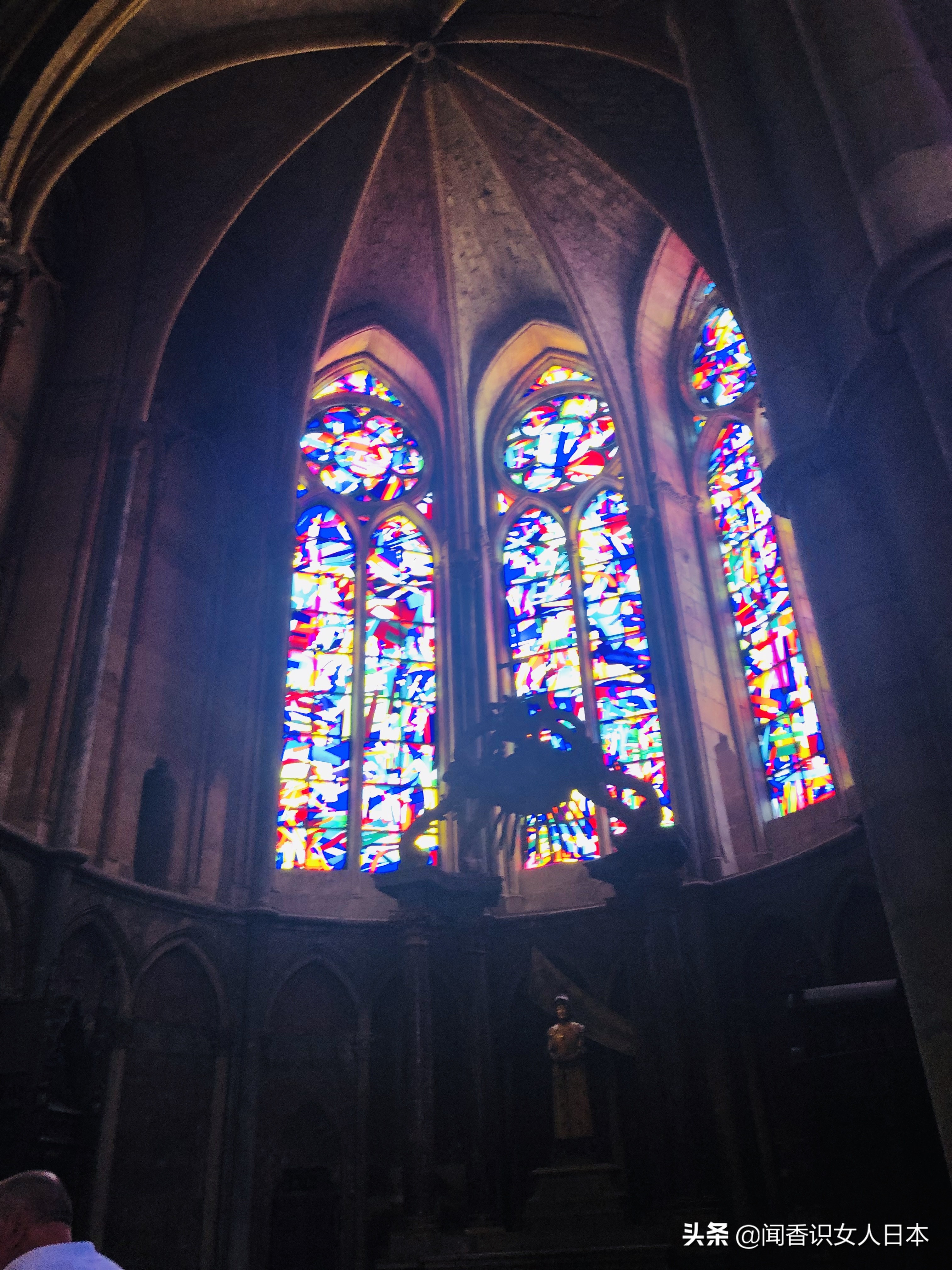 巴黎圣母院大教堂,巴黎圣母院和兰斯大教堂