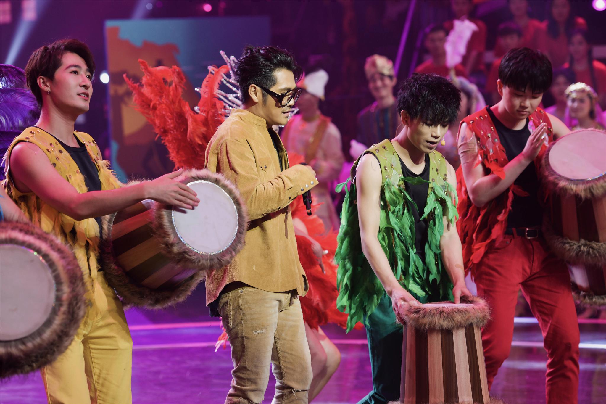 《音浪合伙人》乐华NEXT翻唱《对面的女孩看过来》