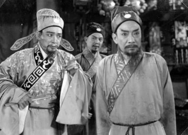 新窦娥冤窦天章在坟前为女儿还愿,窦娥冤窦天章和蔡婆婆给窦娥上坟