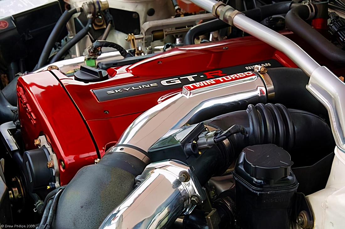 战神gtr简单介绍,战神gtr如何在赛道上称霸