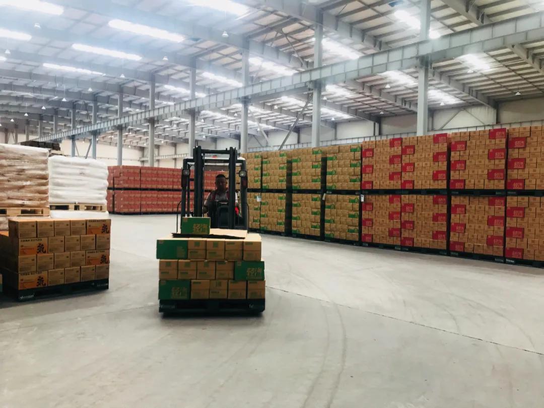 哦买噶！李佳琦推荐的这款爆火饮料，咱如东也有生产基地