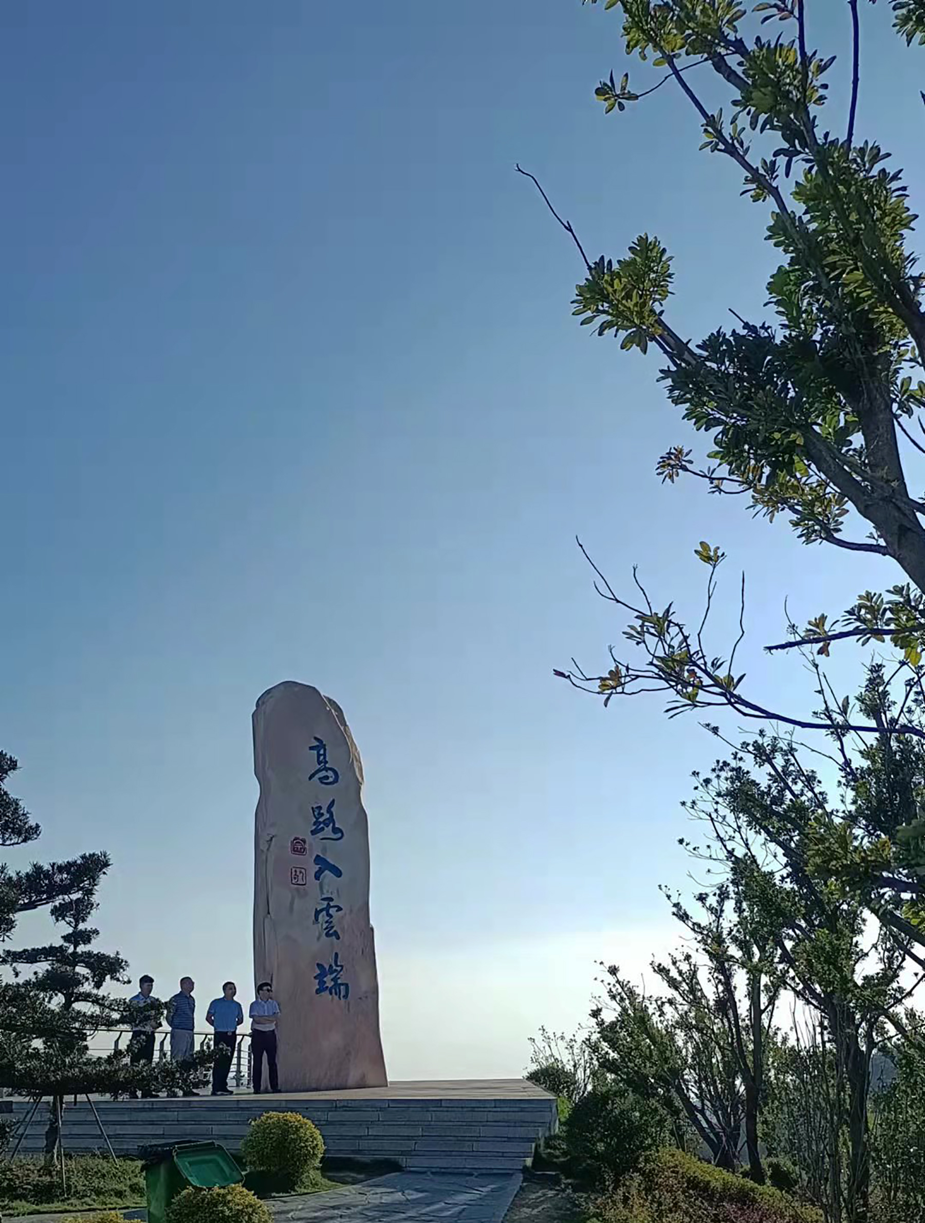 南昌梅岭主峰游玩,南昌梅岭山顶的风景