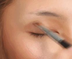 如何画比较妖艳的眼妆,初学者怎么画又纯又欲的眼妆