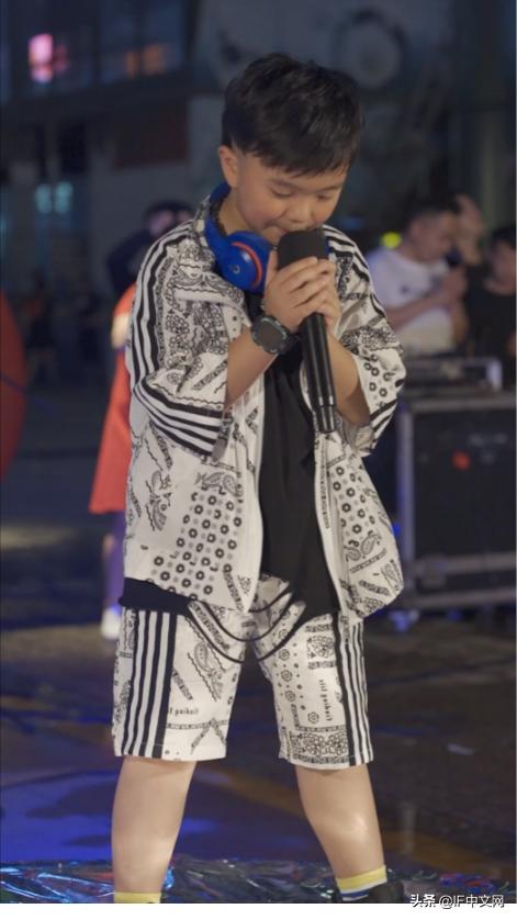 青春变形计音乐混剪,唱歌变形计