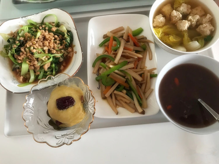 妊娠糖尿病的产妇怎么吃,妊高症产妇的饮食