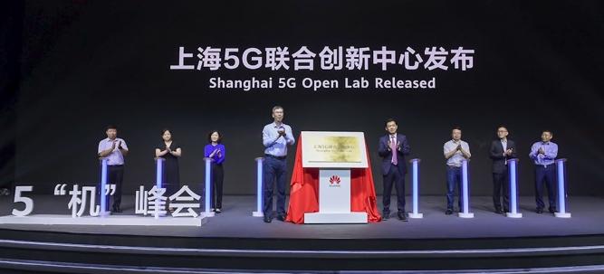 王健林讲万达招聘,王健林提高员工收入