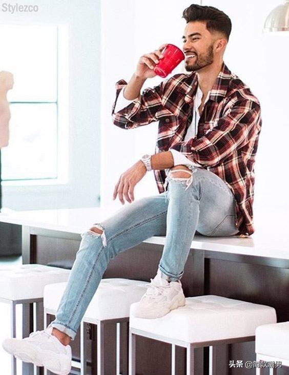 2020最潮男人格子衬衫短款长袖,格子衬衫男装搭配