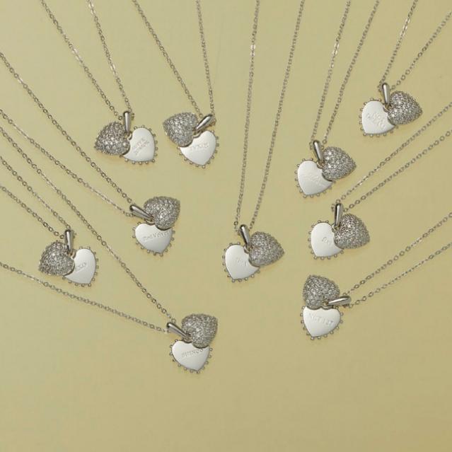 SM小卖部上新，搞这些花里胡哨的东西，为什么不让EXO给你挣钱？