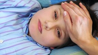 一个月的宝宝不爱睡觉是什么原因,小宝宝不爱睡觉是什么原因