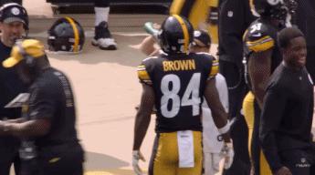 这可能是整个体育圈最扯的工作……