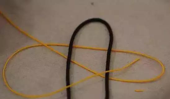 手编绳吊坠怎么打结,四股手编绳打结收尾