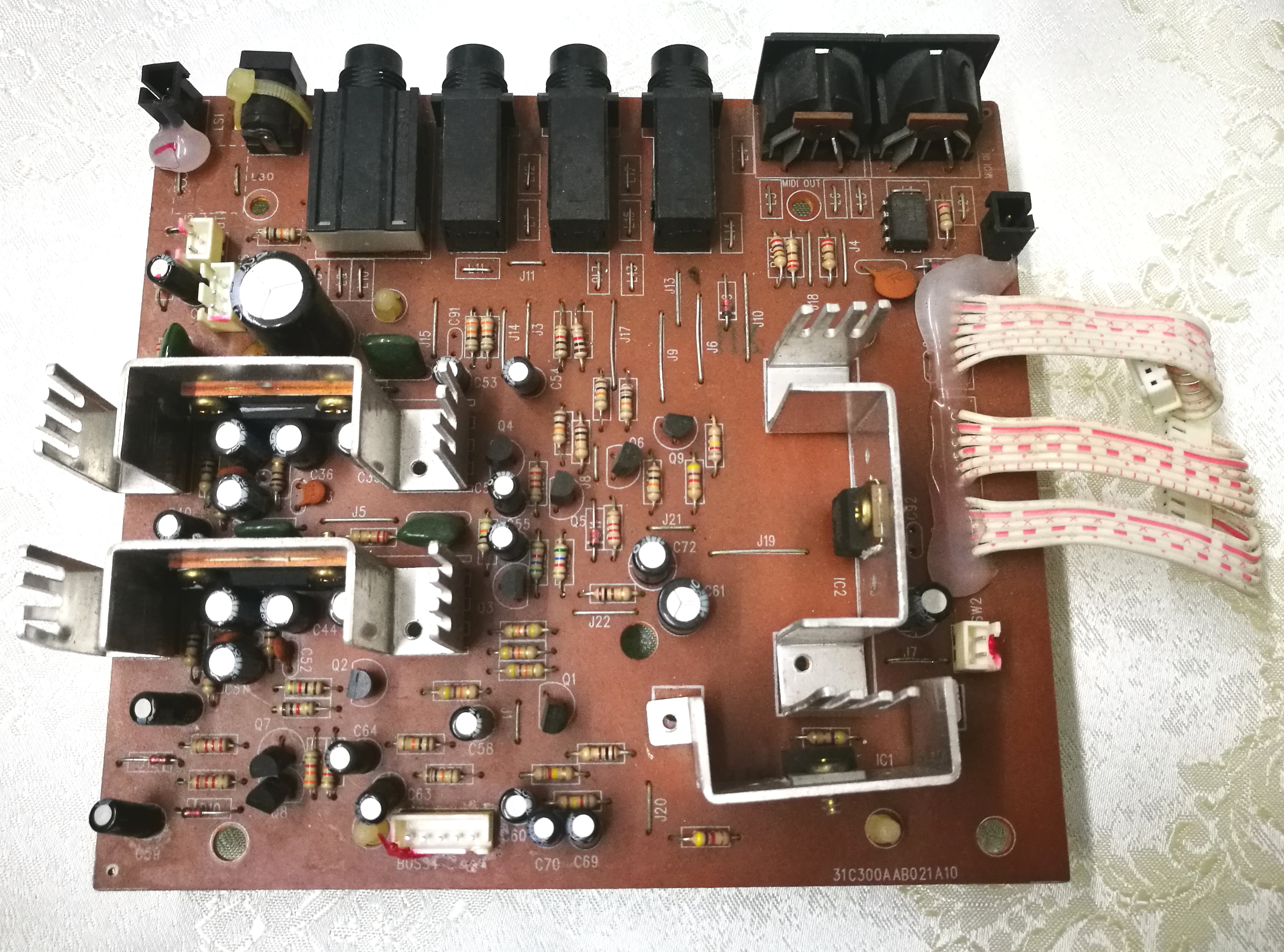 钢琴和电钢琴琴键的区别,钢琴和电钢琴电子琴的区别