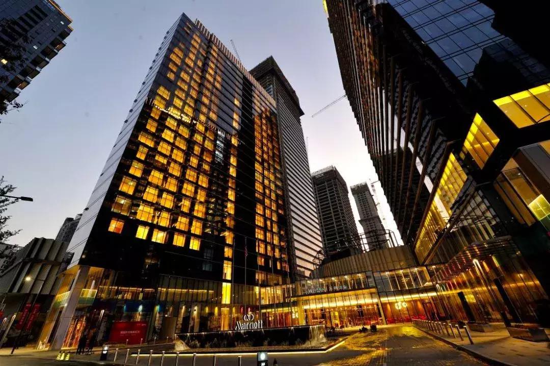 欧美金融城欧美广场,欧美金融城efc英国中心租金